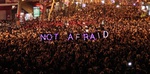 13593769-photos-elan-planetaire-pour-charlie-hebdo.jpg